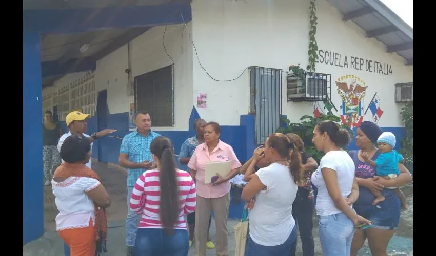 No van a esperar más, sino más bien quieren ver ejeución de la obra. Foto: Jean Carlos Díaz