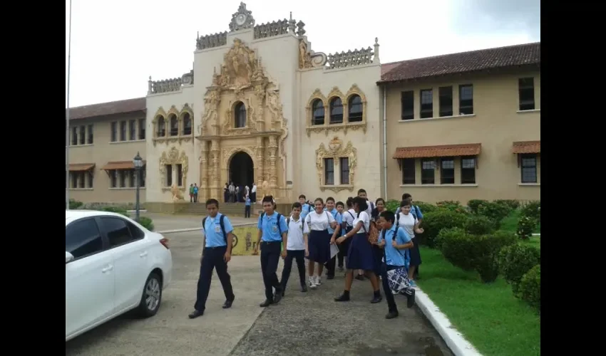 Escuela Normal Juan Demóstenes Arosemena 