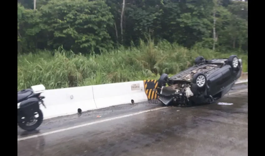 Accidente en la vía Centenario 