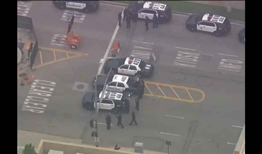 Balacera en la Universidad de California en Los Ángeles (UCLA)