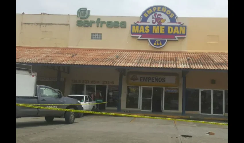 Robo en casa de empeños