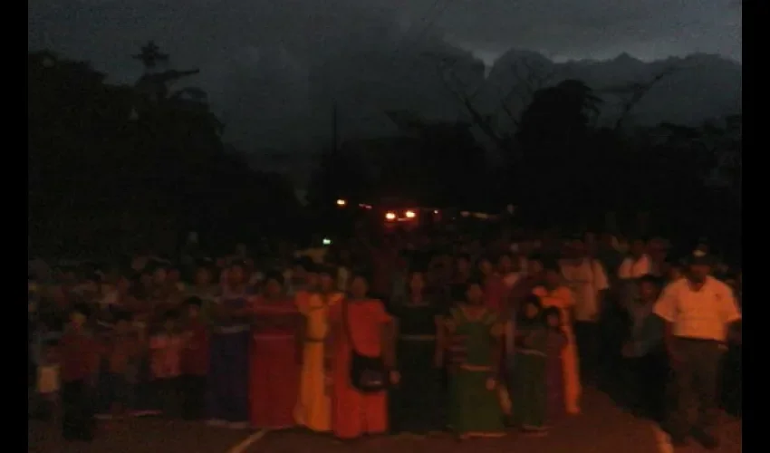 Indigenas de la  comarca Ngäbe-Buglé contra Barro Blanco