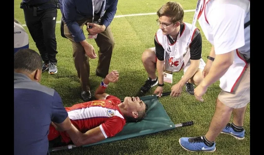 El panameño Valentín Pimentel sufrió una luxo fractura de su cadera izquierda. EFE