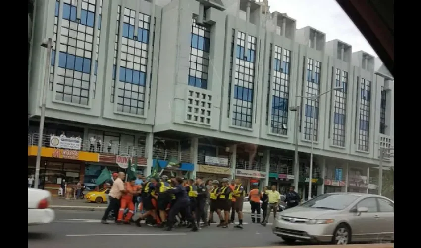Protesta en Tumba Muerto 