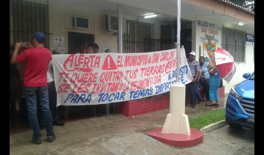 Protestan en El Espino