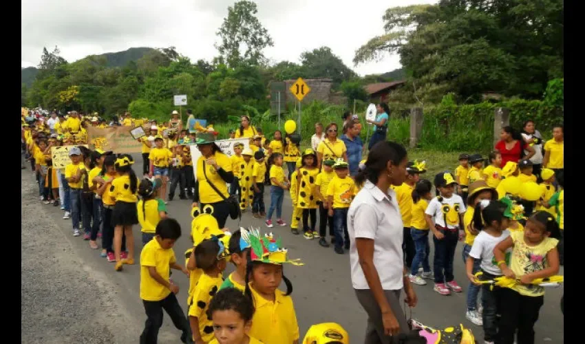 Desfile en El Valle de Antón 