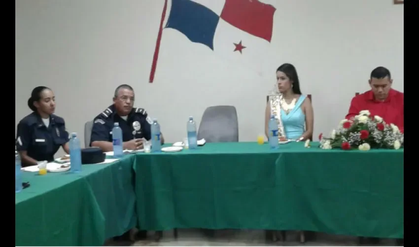 Reunión para la fiesta de fundación de Macaracas