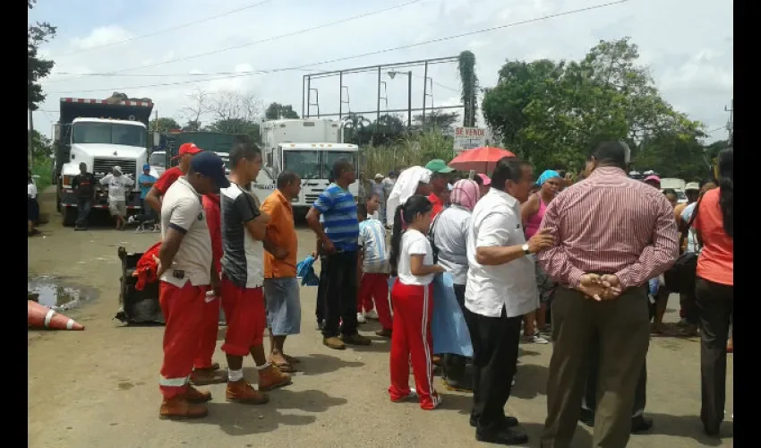 Protestan en Playa Chiquita
