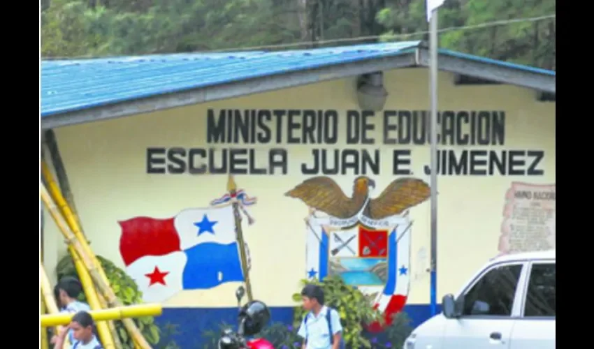 Escuela Juan A. Jiménez, ubicada en Cerro Azul