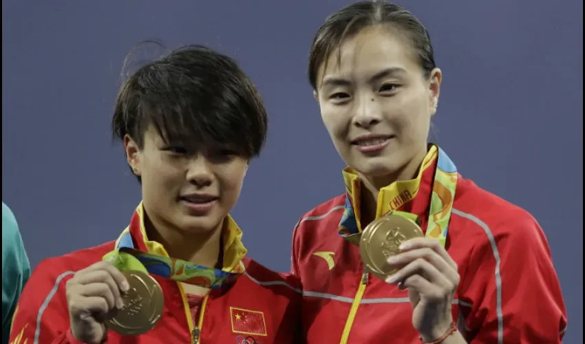  Wu Minxia  y  Shi Tingmao