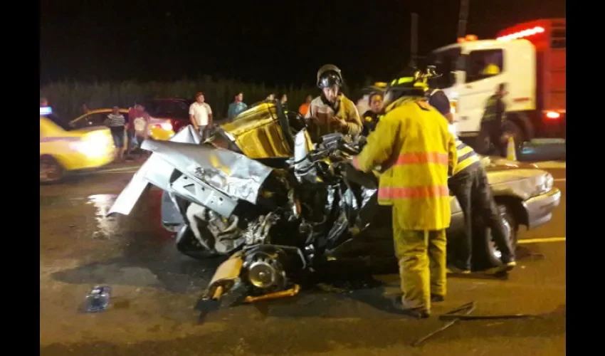 Accidente  de tránsito en autopista Arraiján-La Chorrera