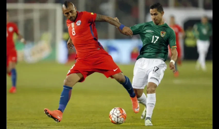 Acción del juego entre Chile y Bolivia./ Foto AP