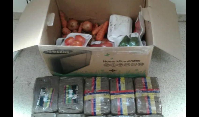 Droga decomisada en un bus ruta Panamá -David.