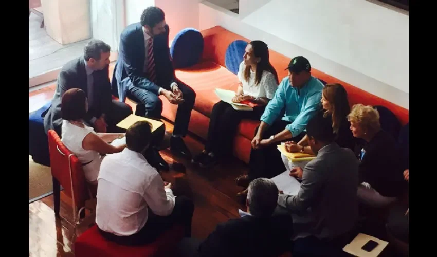 CIDH y SOS Panamá reunidos