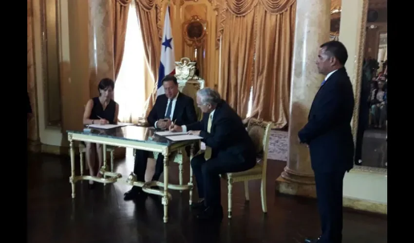 Firma de  estudios de factibilidad y  diseño de Reservorios Multipropósitos de las Cuencas de Río Indio, Bayano, Azuero y Veraguas.