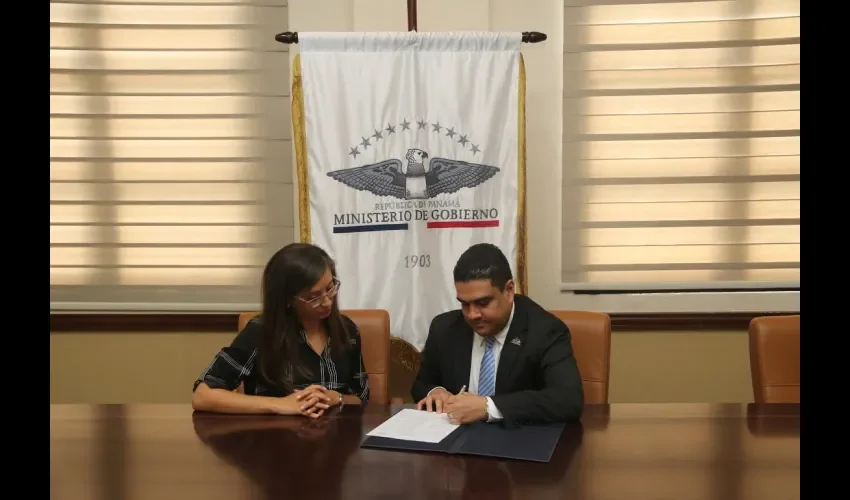 Armando Medina y María Luisa Romero.