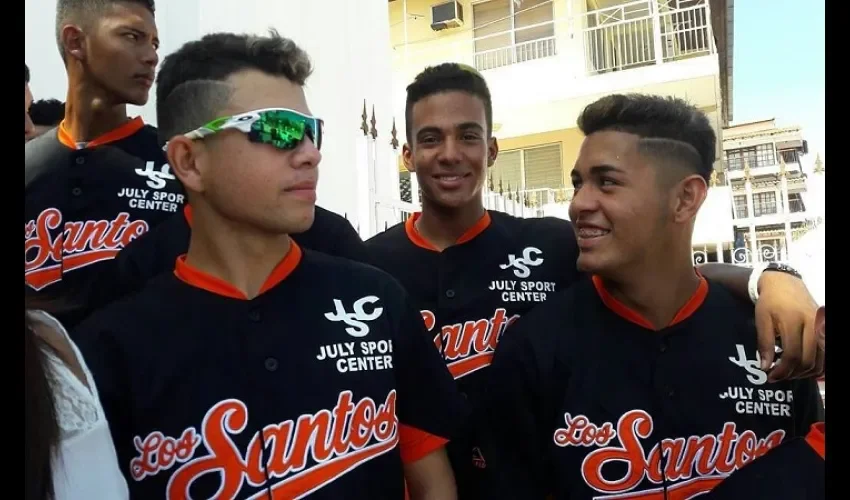 Los Santos está inspirado. Foto/TeamCedula7