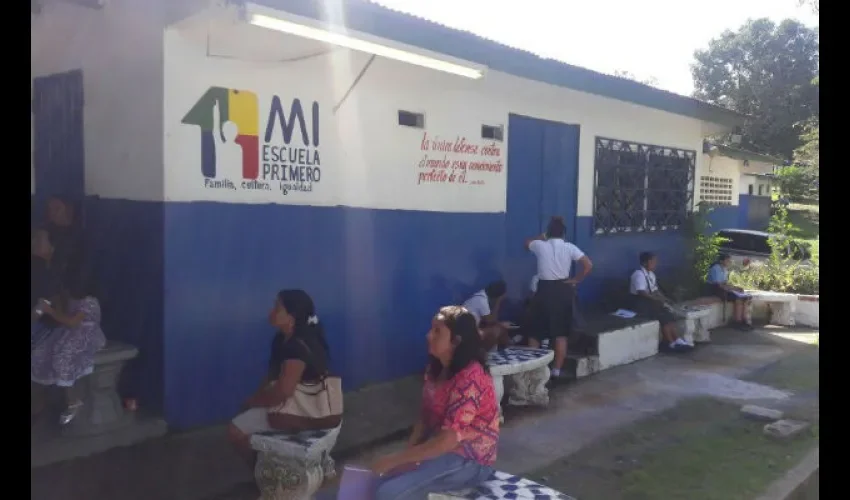 Roban en escuela de  Gatuncillo 