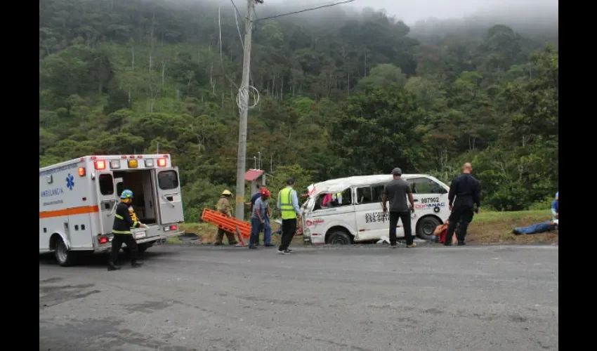 Accidente en la vía Vuelco en Coclesito 