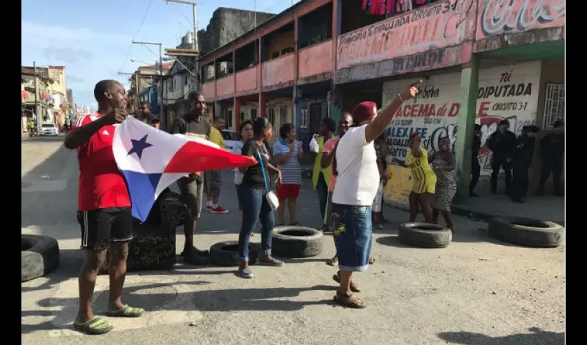 Protesta en Colón por falta de agua