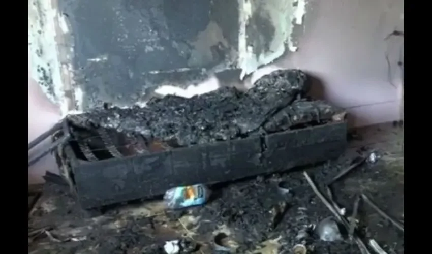 Residencia en Colón se incendió  