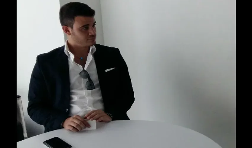 Licenciado en Dirección de Proyectos de ADEN- Panamá.