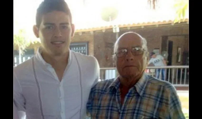 James jugó recientemente dos amistosos. 
