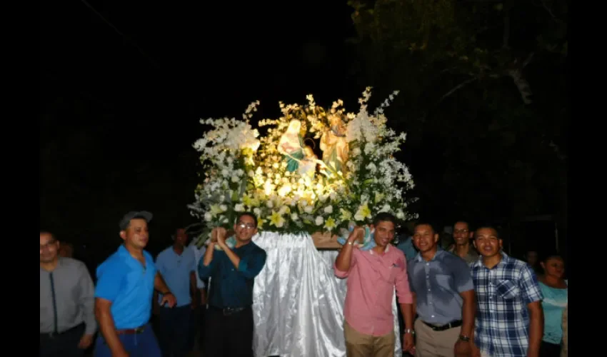 Culminan fiestas en honor a Santa Ana y San Joaquin