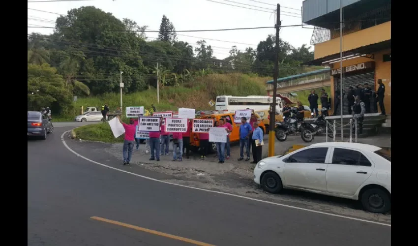 La concesionarias Transportistas Unidos por Gonzalillo y Radio Taxi Gonzalillo tienen serias diferencias 