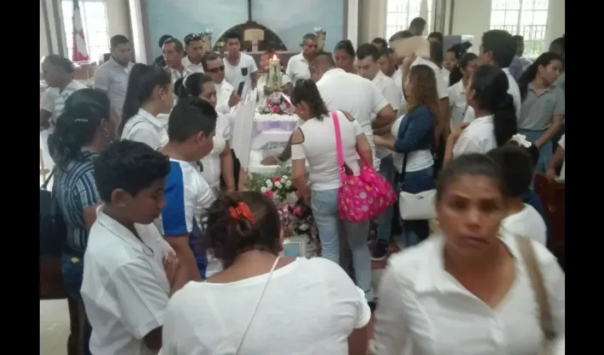 Delfina Estribí, bisabuela de Selenis dijo que el hombre le perforó un pulmón y el bazo.