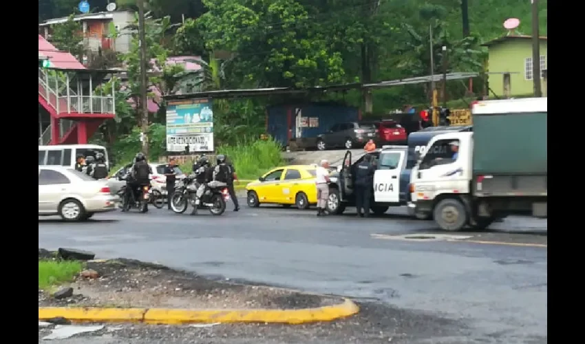 Foto ilustrativa de retenes en Cativá. 