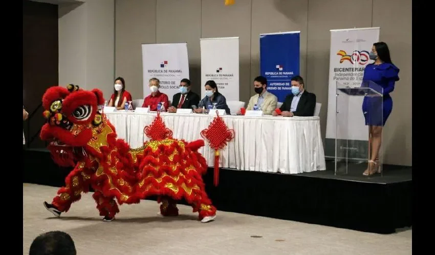 En Panamá existe una comunidad china muy amplia y de muy larga historia...", dijo el embajador. Foto: Cortesía