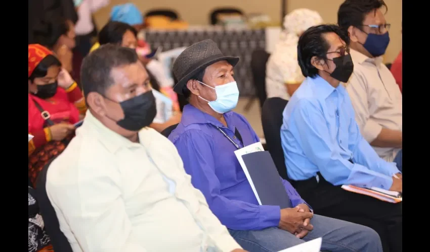 Foto ilustrativa de la reunión.