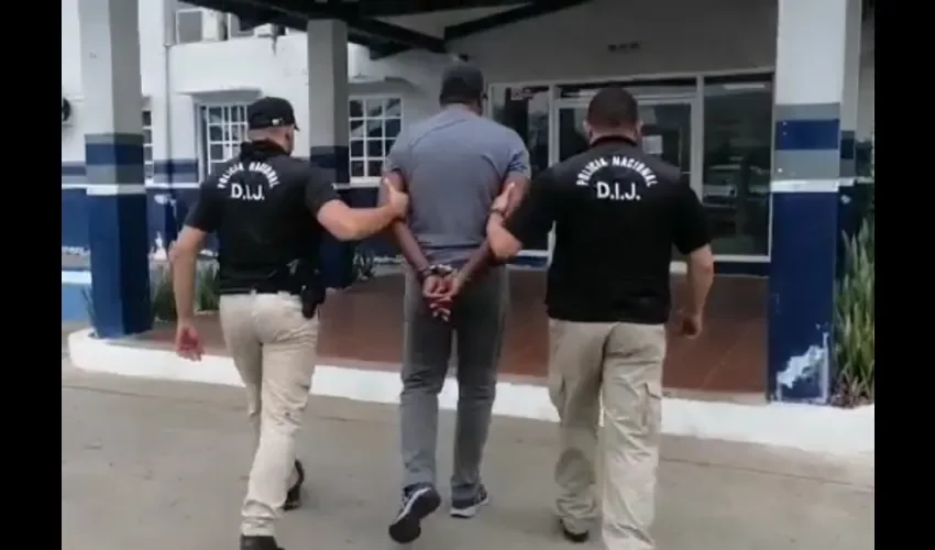 En el operativo nueve personas quedaron aprehendidas, ya que eran solicitada por las autoridades y puestas a órdenes de el Ministerios Público.