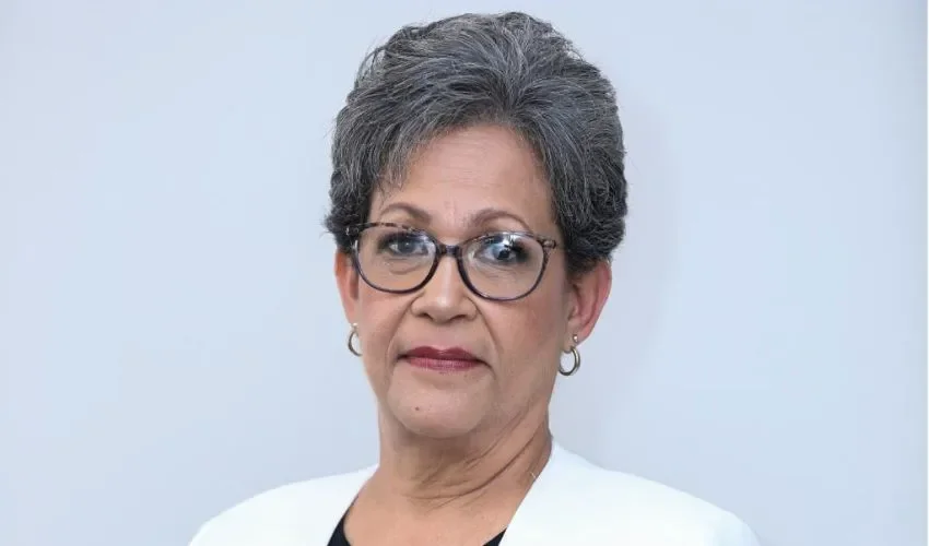 La designación llega tras la renuncia de Eddie Alonso. 