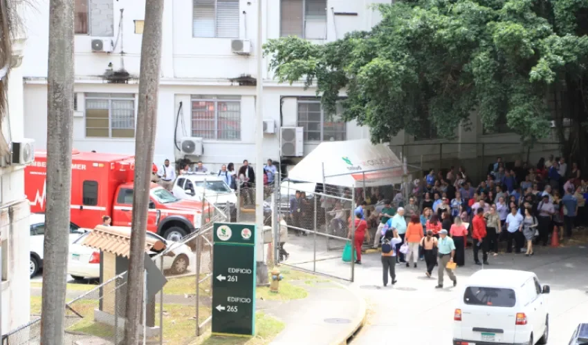 Foto: Bomberos/ Minsa.