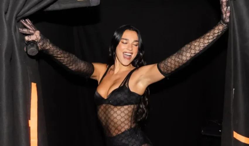 Foto: @dualipa