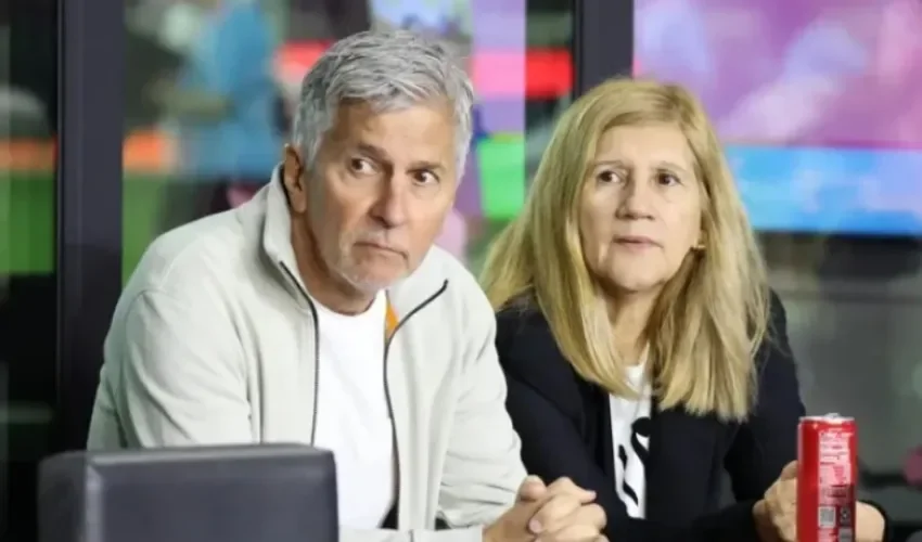 Los padres de Lionel Messi, Jorge Messi (i) y Celia Cuccittini, en una imagen de archivo. EFE.