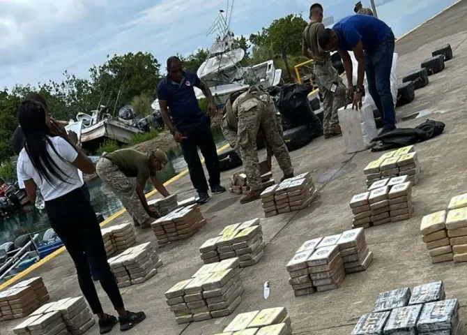  Cae cargamento millonario de drogas en el Caribe 