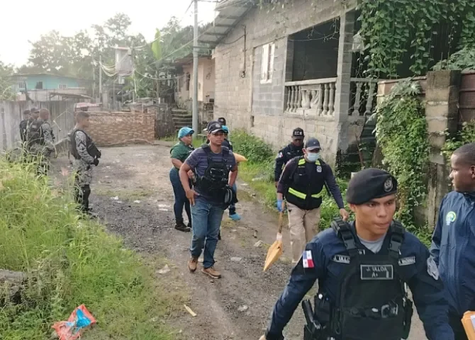  Encuentran cuerpo de una mujer en una fosa común en Colón 