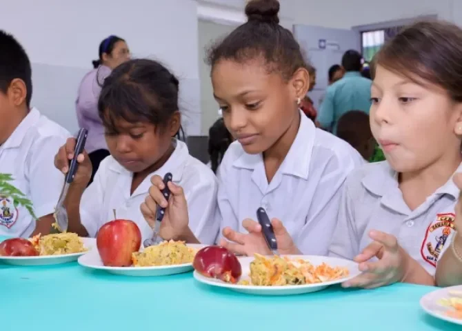  Inauguran cocina modelo en escuela de San Miguelito 