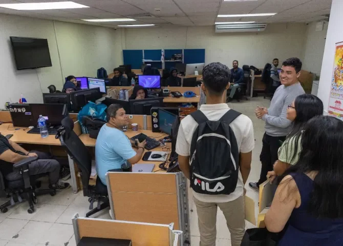  Estudiantes panameños desarrollan software de voto digital para la Alcaldía de Panamá 