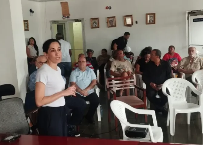  Descartan desalojos por restauración de la Iglesia San Felipe en Portobelo 