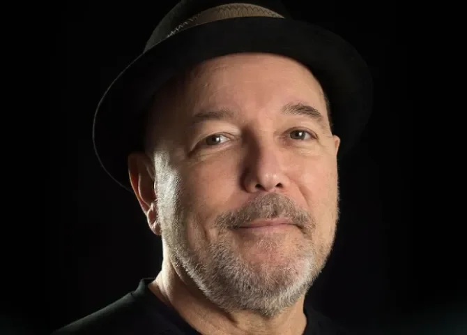  Rubén Blades llevará su ‘Fotografías Tour’ a cinco ciudades de Estados Unidos 