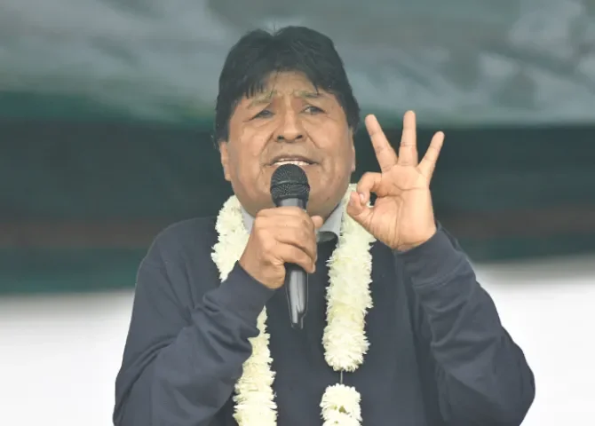  Evo Morales exige al Gobierno que dé 'asilo' a Saúl Méndez refugiado en embajada 