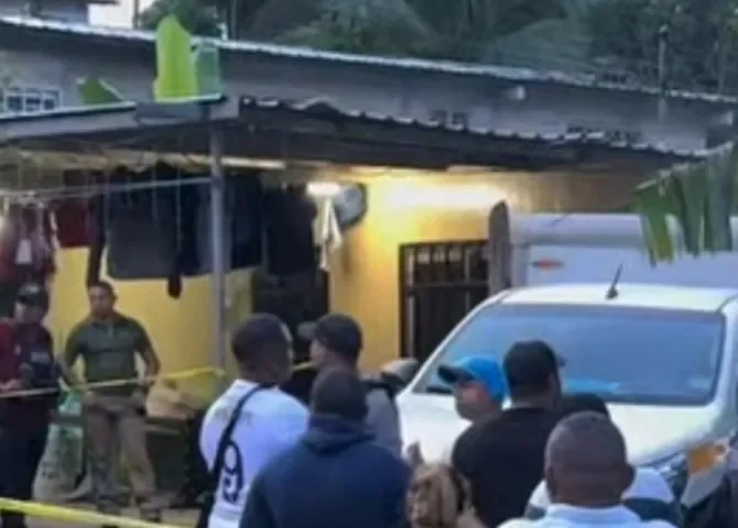  Doble homicidio en Colón: dos hombres asesinados en Puerto Escondido 