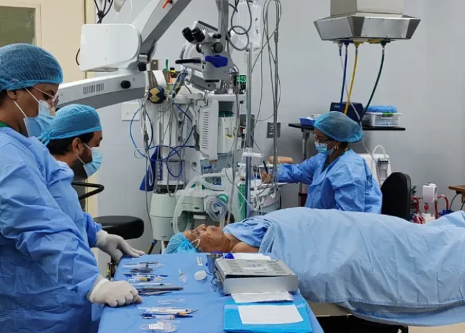  Pacientes celebran jornadas de cataratas en La Chorrera 