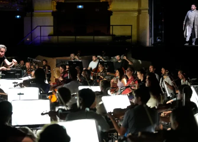  ¿Puede emocionar la música generada por IA más que la hecha por humanos? 