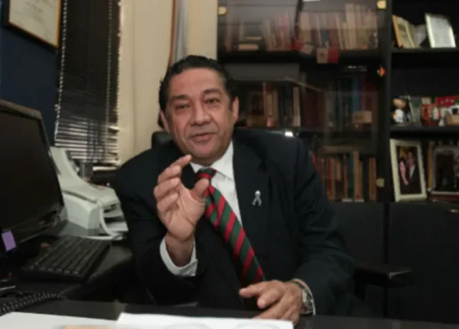  Expresidente del Colegio Nacional de Abogados defiende a magistrados y pide mejores sueldos tras suspensión de jubilaciones especiales 