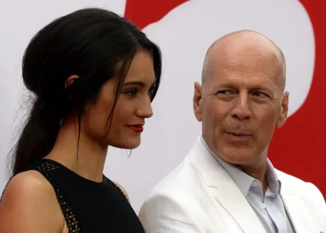  Bruce Willis y su esposa, la modelo Emma Heming (i). EFE/MICHAEL NELSON 